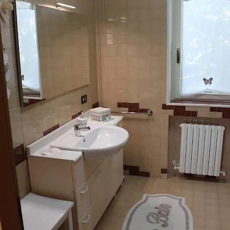 Dei Cigni Reali 3*